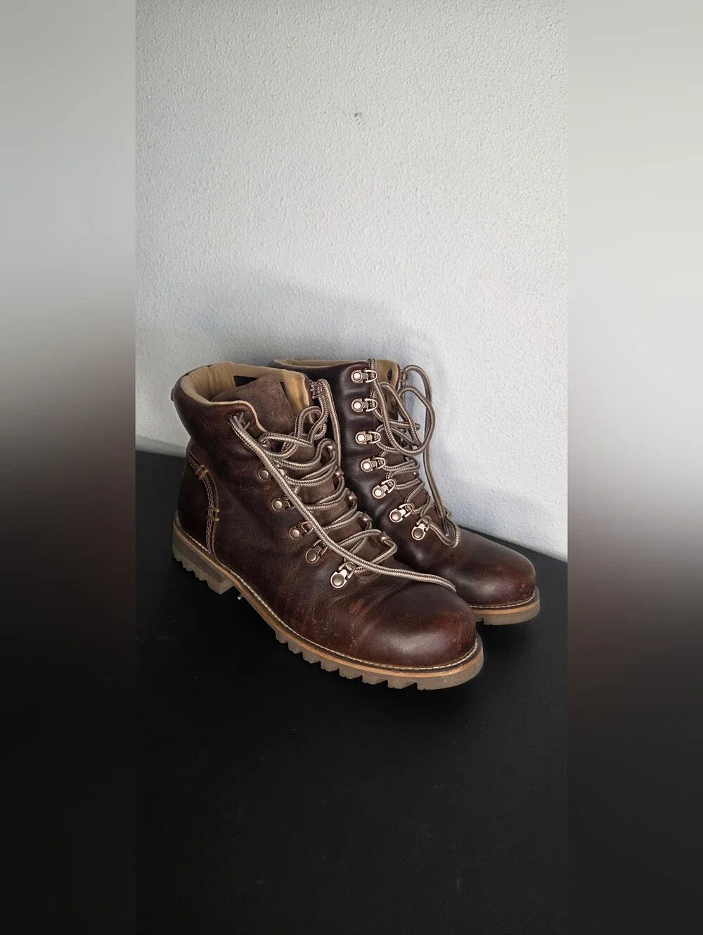 Kodiak Chestnut Brown Leather Hiking Boot